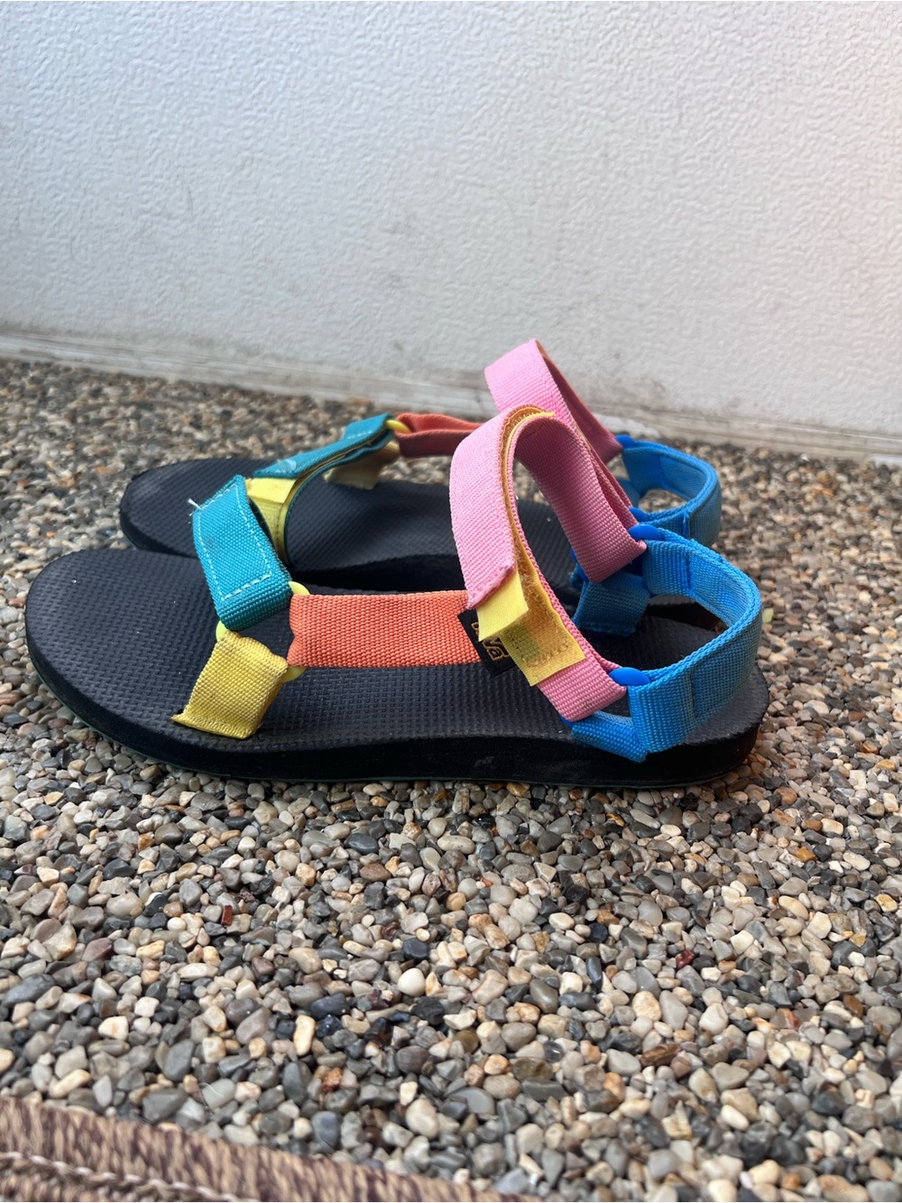 Ladies Teva size 8